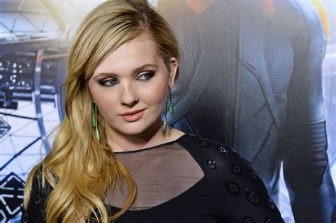 Abigail Breslin Topless in Racy Tyler Shields Photo Shoot ...